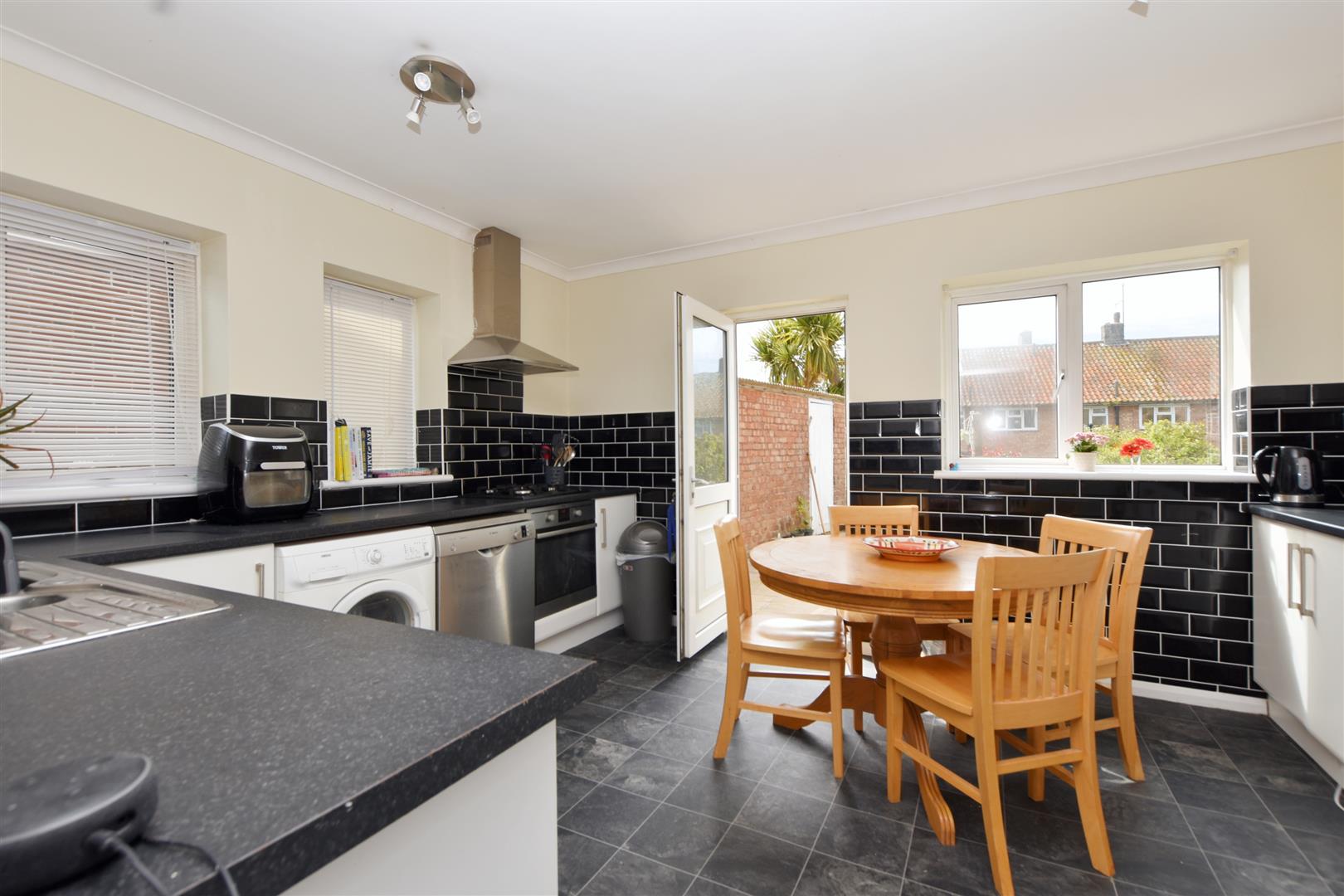 Property Details for Crawley Crescent, Eastbourne Town Property